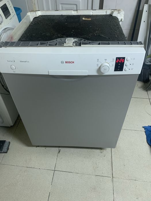 Maquina loiça Bosch serie 2