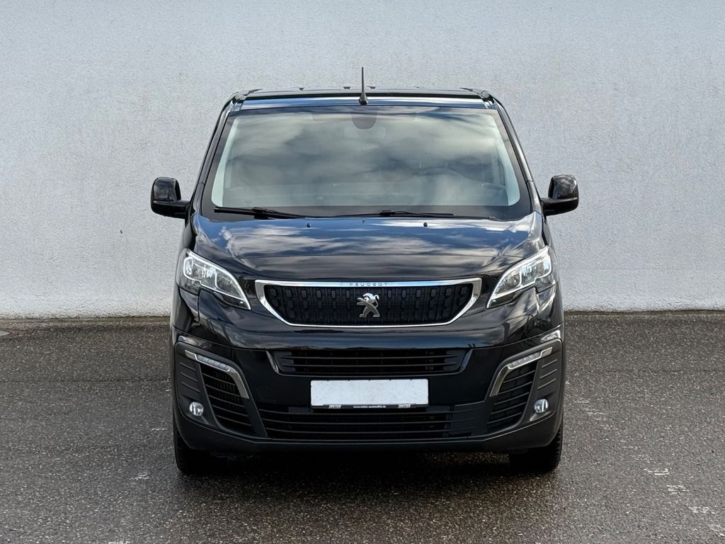 Бампер Peugeot Traveller 2017- разборка пежо запчастини