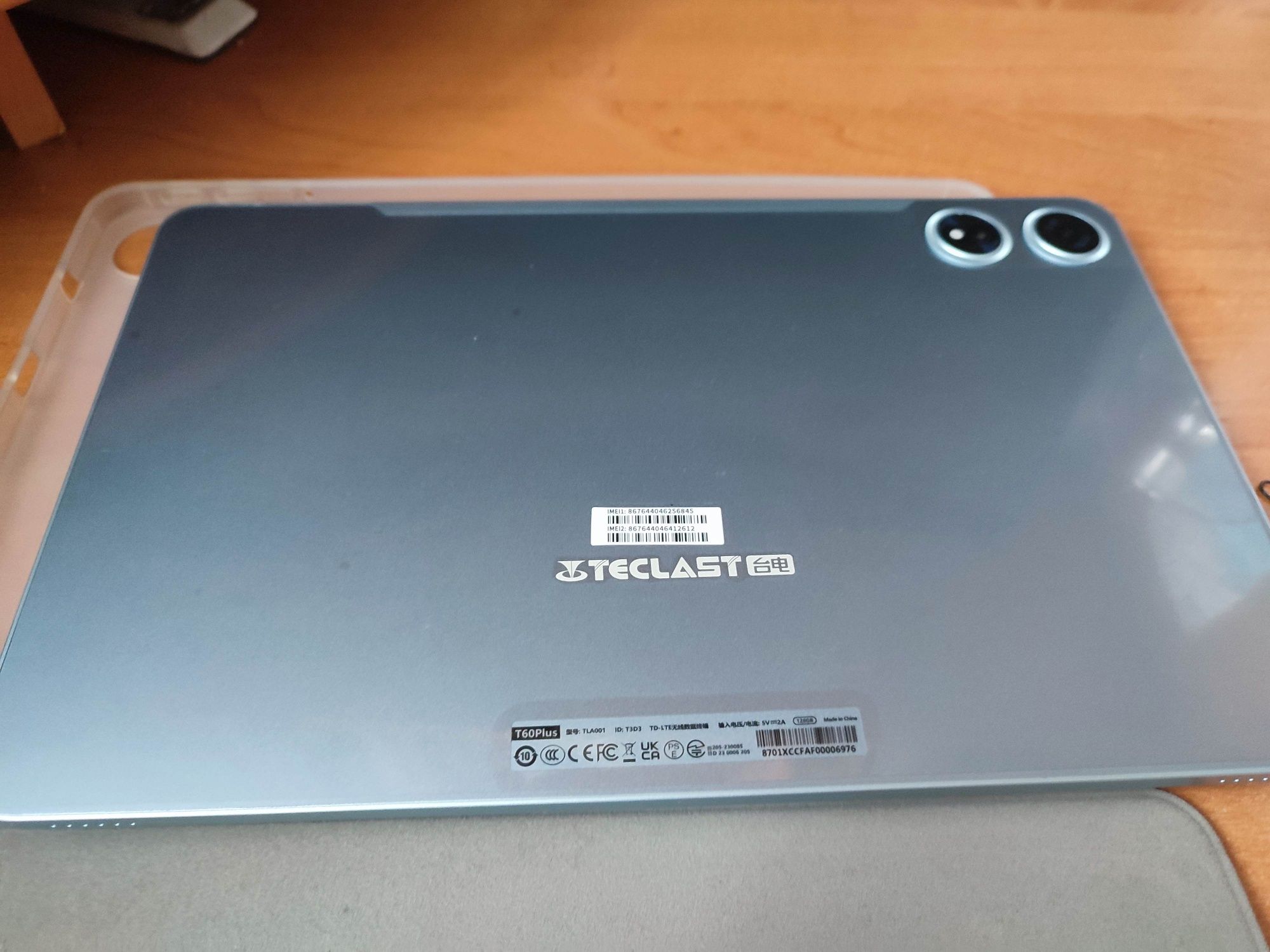 Планшет  Teclast T60 Plus