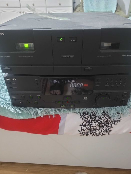 Amplituner Philips +Deck