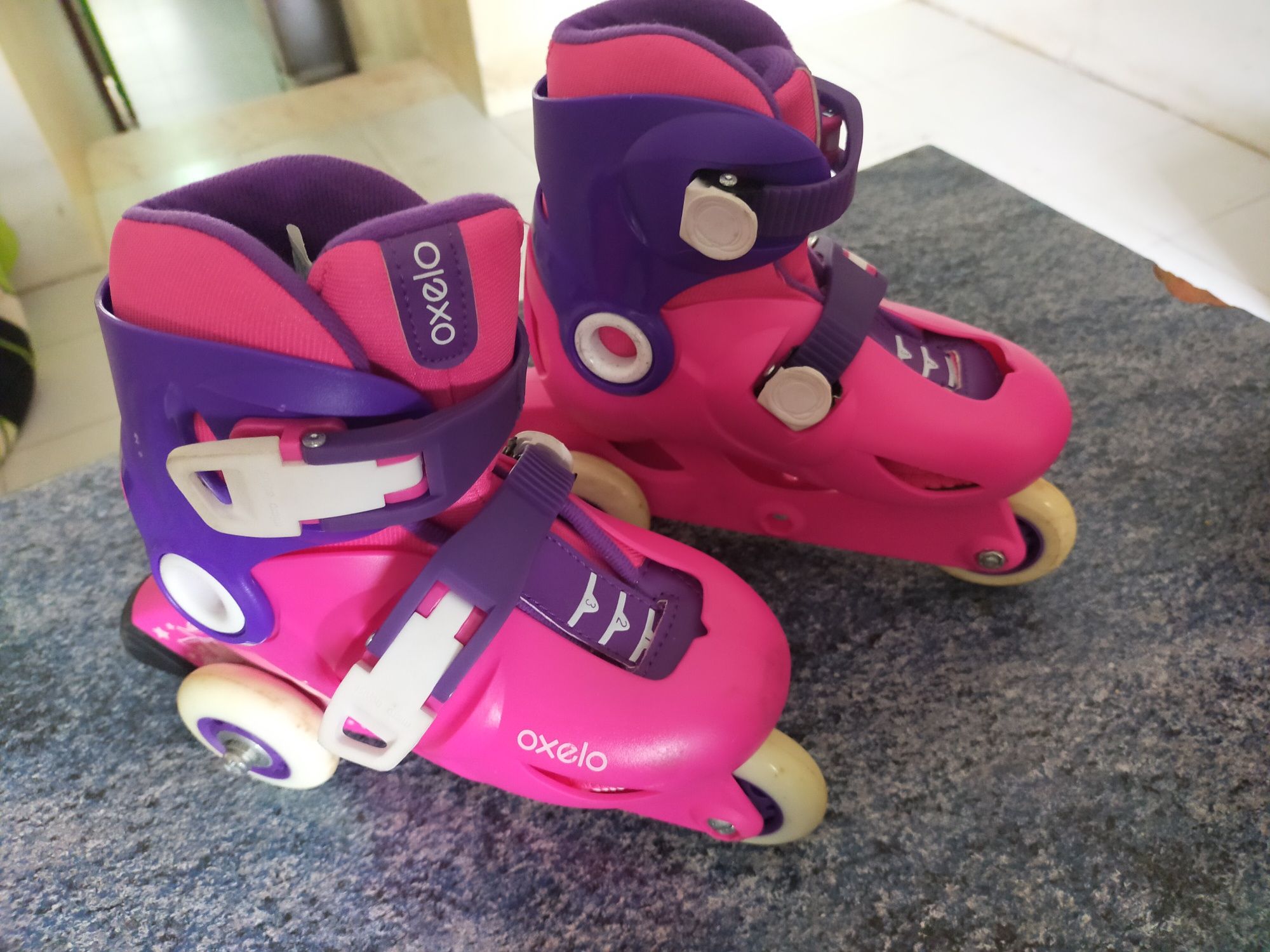 Conjunto patins capacete e acessórios