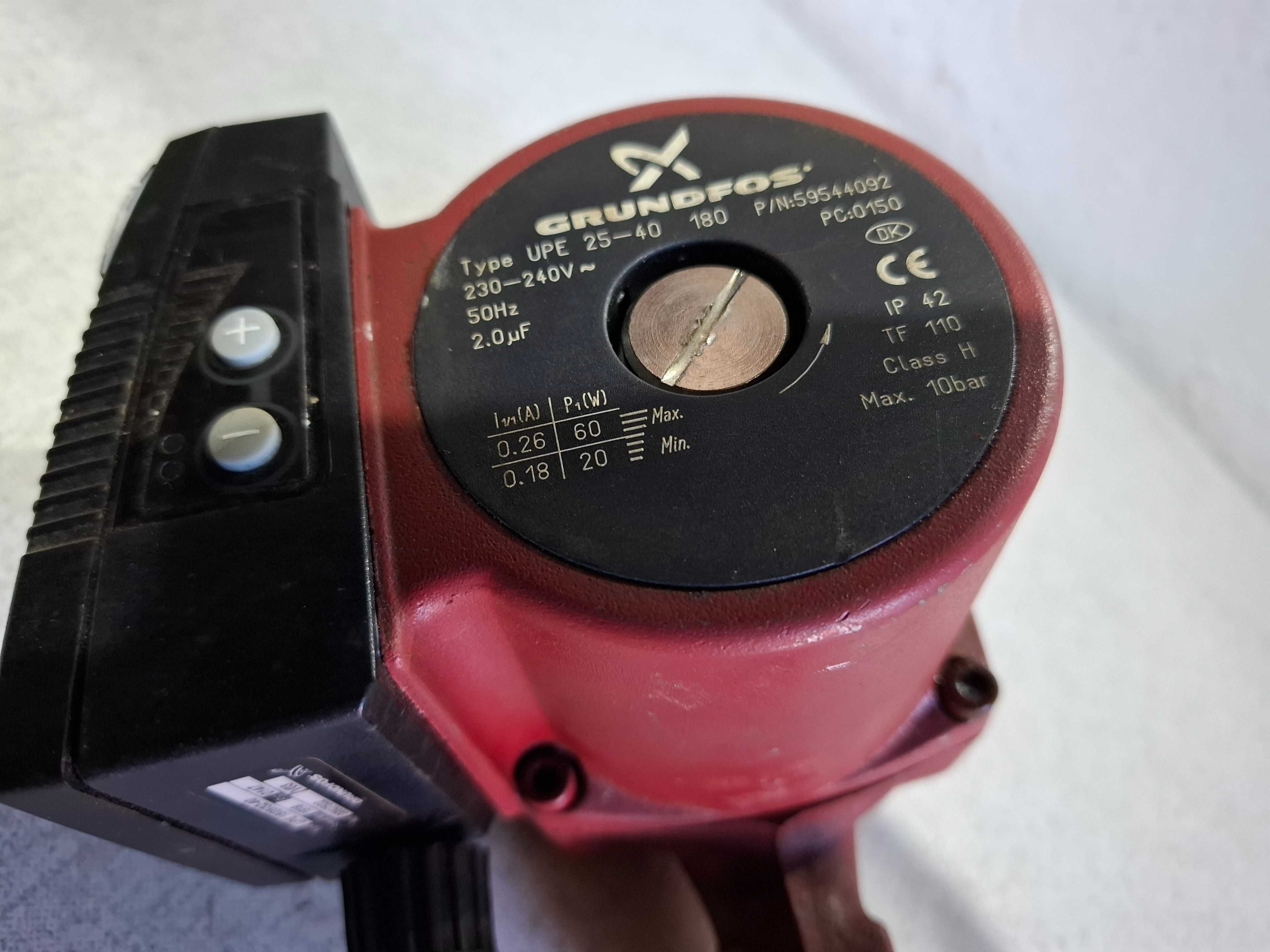 Pompa Grundfos UPE 25-40 / 180