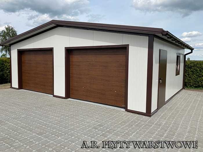 Garaż z płyty warstwowej, garaż ocieplany, garaż przemysłowy płyta EPS
