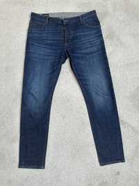 Spodnie jeansowe Emporio Armani J75