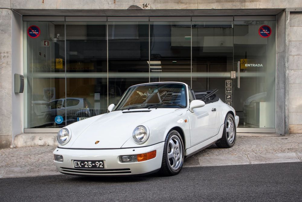 Porsche 911 (964) Cabriolet 3.6 Carrera 2