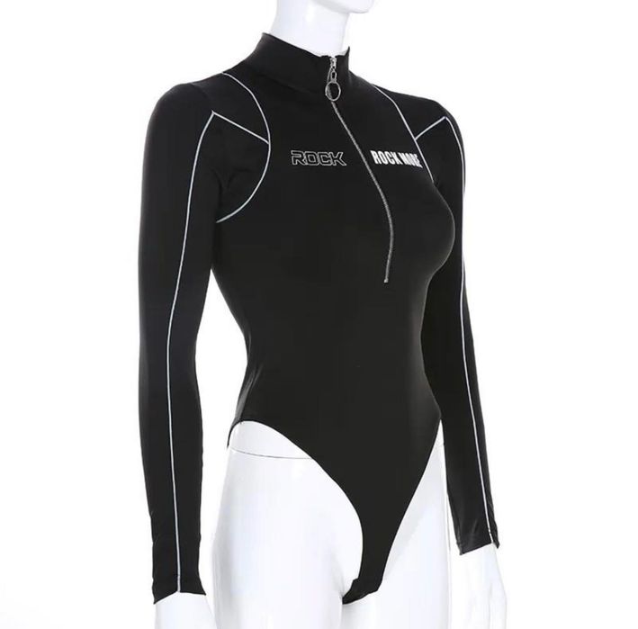 Жіноче боді на змійці