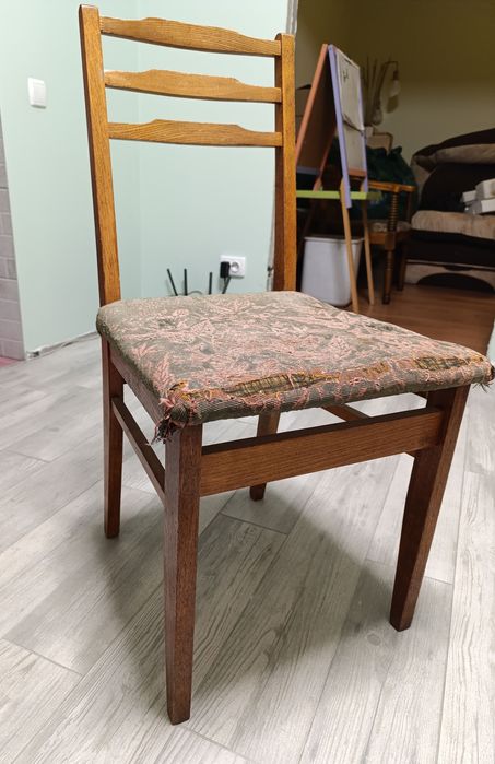 Стул со спинкой, дерево