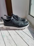Кросівки жіночі Nike