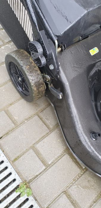 Kosiarka z napędem Honda