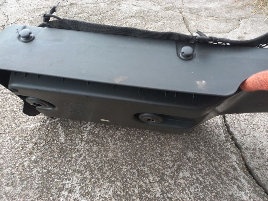 Бардачок задний по сиденье ниссан навара д40 Nissan Navara D40