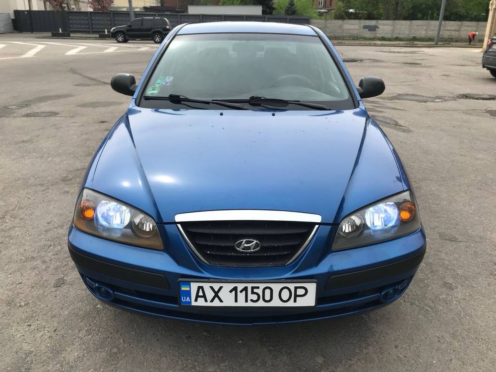 HYUNDAI Elantra 1.6 GBO 4 кондиционер