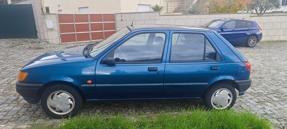 Ford Fiesta 1994 em Muito Bom Estado