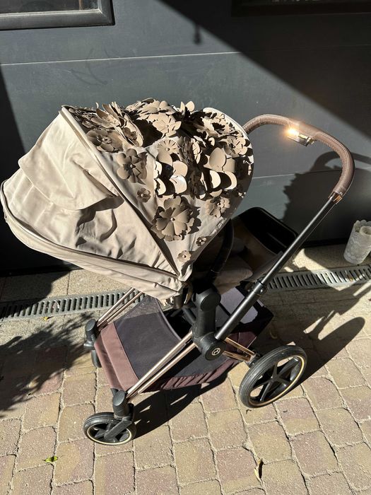 Wózek Cybex Priam beżowy Kwiatki spacerówka Gondola adapter fotelik