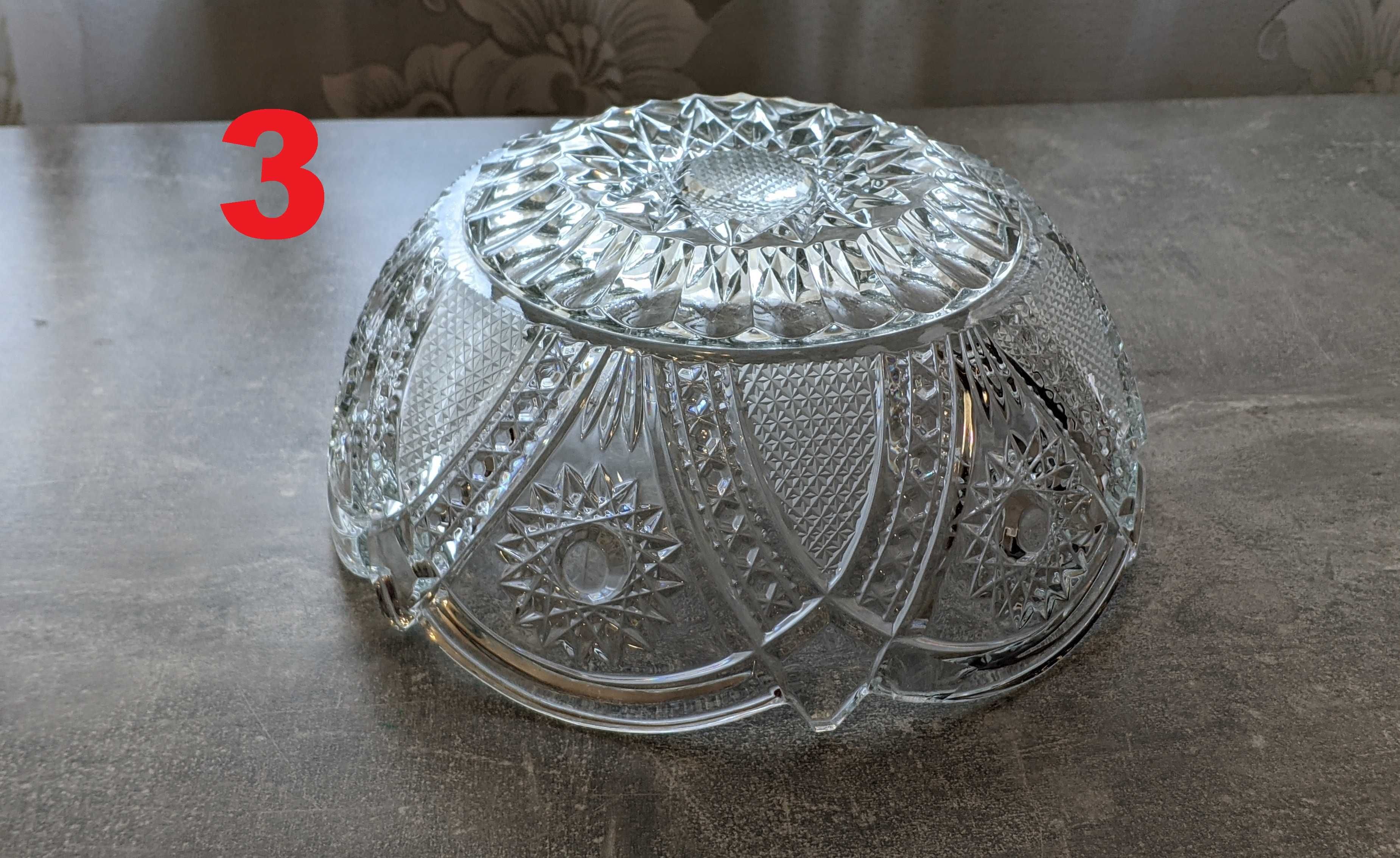 Кришталь. Графін, салатниці, цукерниця, чарки.