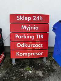 Informator sklep myjnia parking odkurzacz