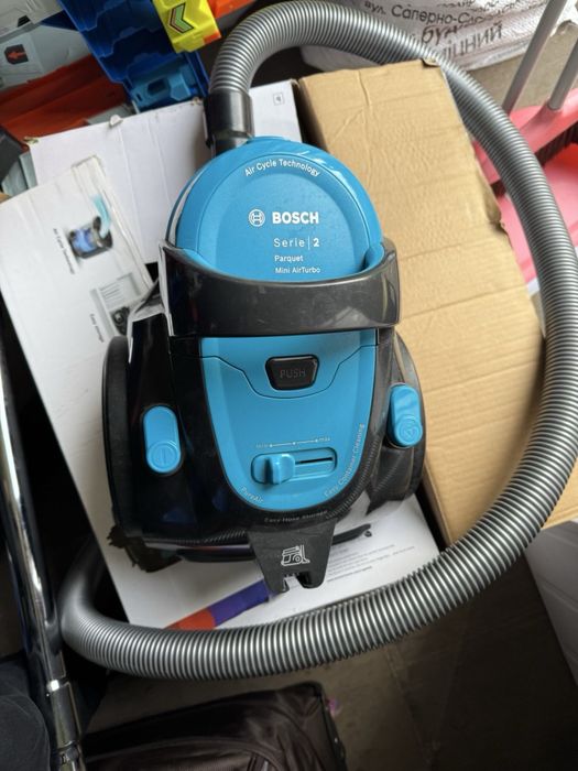 Пылесос Bosh serie 2