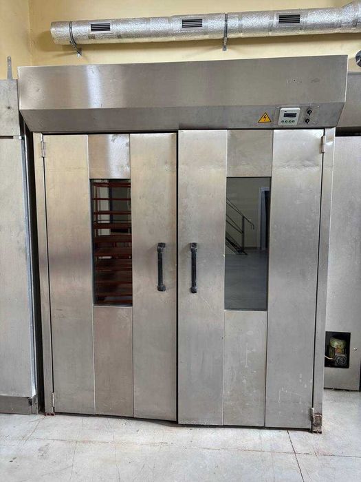 Промислова камера розстойки на 6 візків