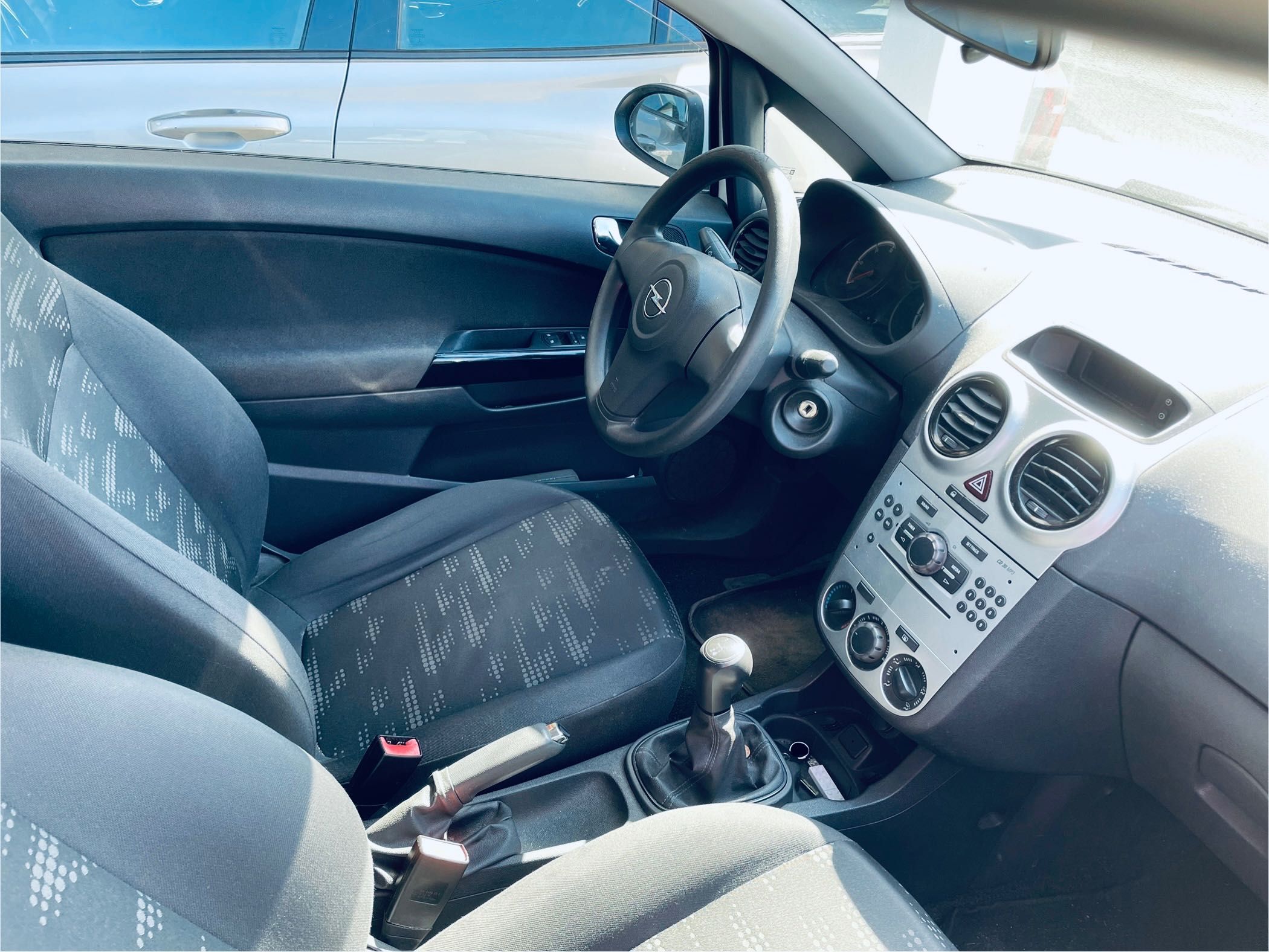 Opel Corsa-D CDTI