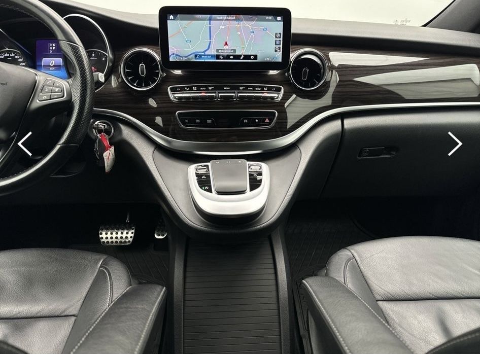 Продаю MERCEDES V220