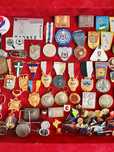 Pins, Alfinetes, Crachás, Medalhas