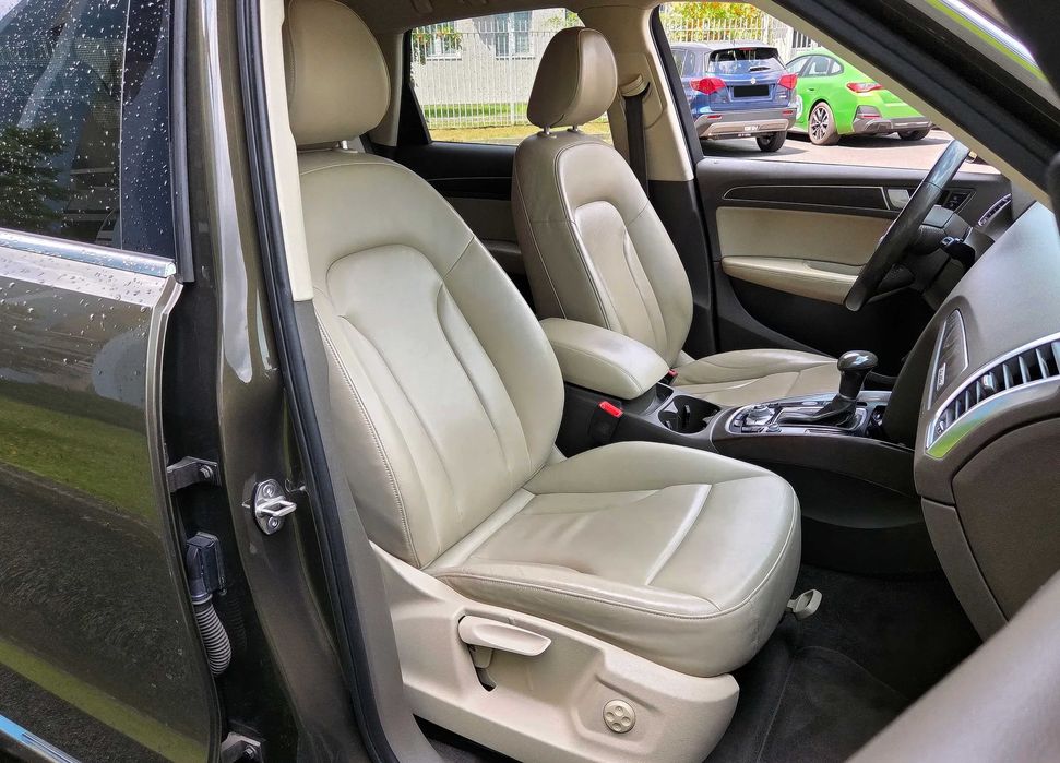Audi Q5      2015
