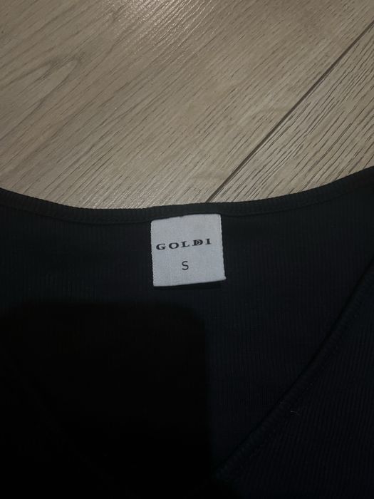 топ с завязками на талии