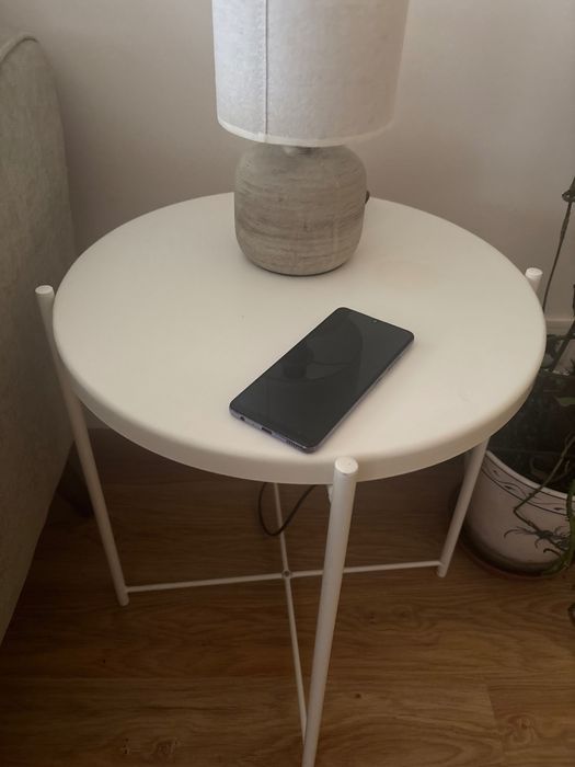 Mesa de apoio bom estado