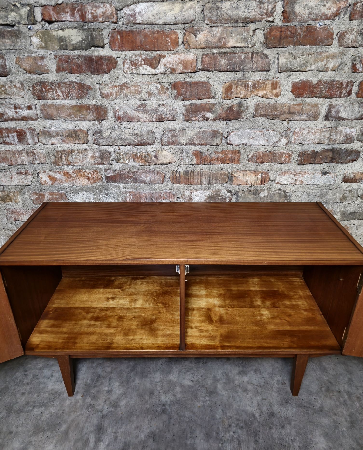Komoda Violetta vintage prl po renowacji