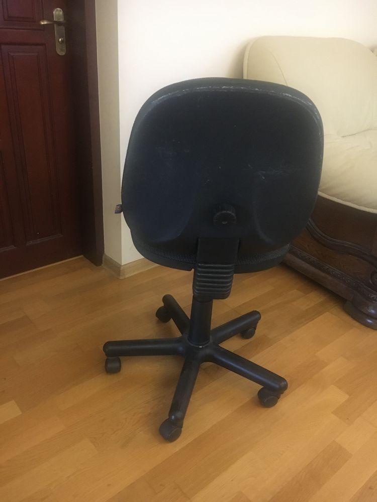 Комп’ютерне крісло