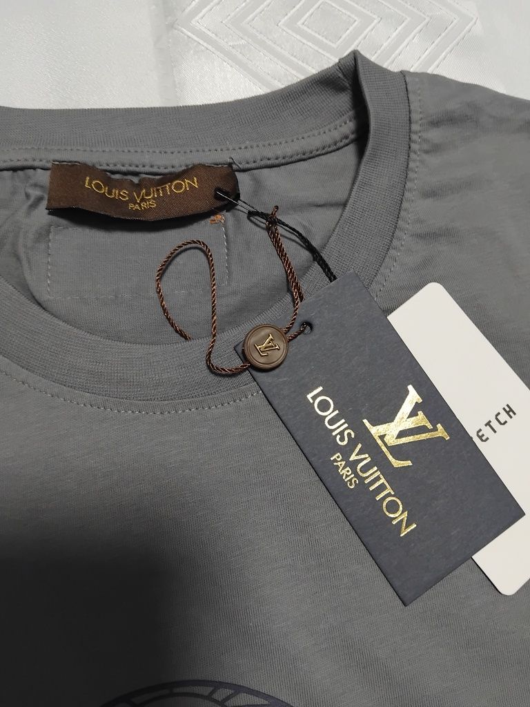 Koszulka  Louis Vuitton XL