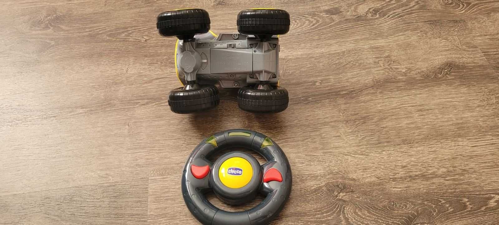 Радіокерована з гірокермом машина Chicco Billy Big Wheels. Бомба