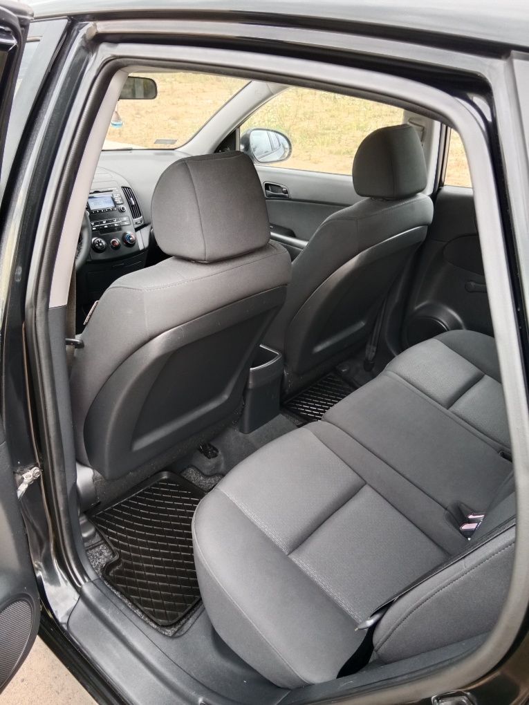 Hyundai i30 2008r 1.4 benzyna