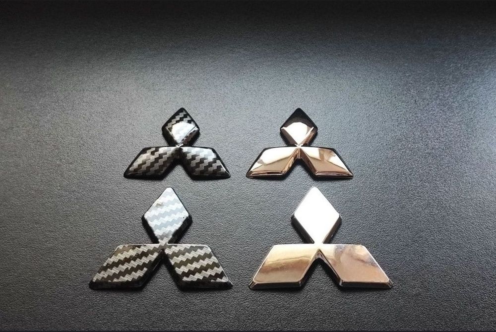 Логотип, емблема на руль, на решітку Mitsubishi Outlander 3, XL, Lance