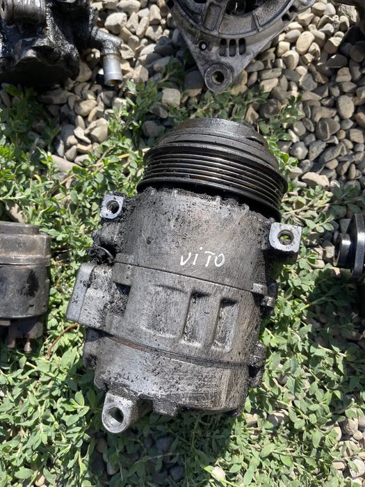 Генератор, стартер Mercedes Vito W638 мерседес віто 638, 2.2, 2.3 б/у