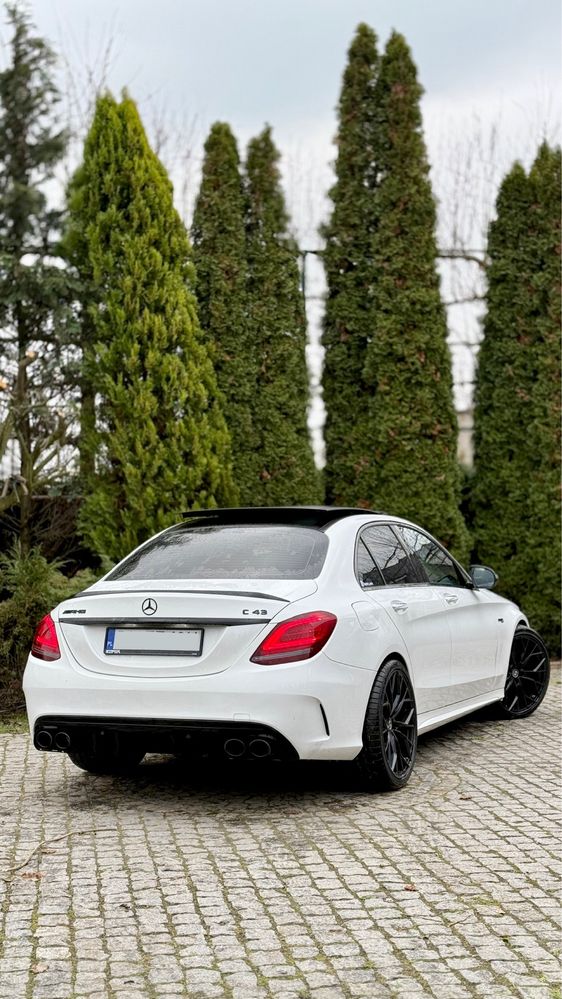 Wynajem AMG C43 Wypożyczalnia aut sportowych  i luksusowych głogów