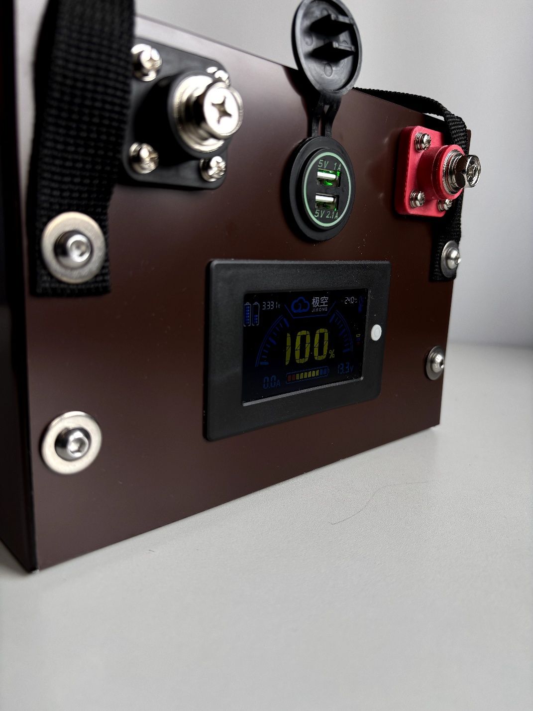 Компактний акумулятор EVE 12V 100A LiFePo4 до ДБЖ, тяговий, до UPS