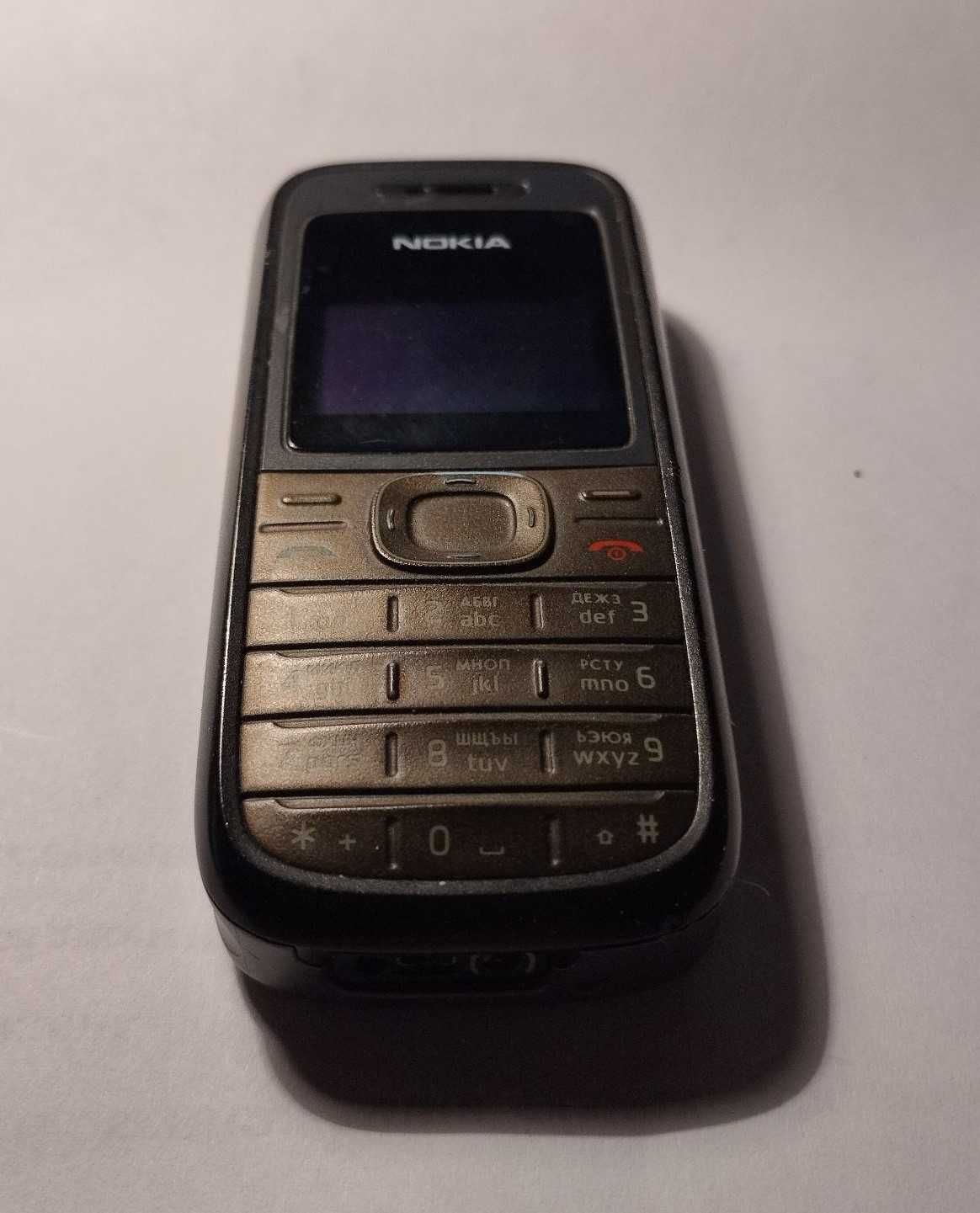 телефон Nokia 1208