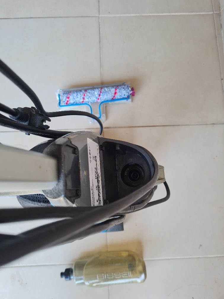 Aspirador Vertical BISSEL Crosswave