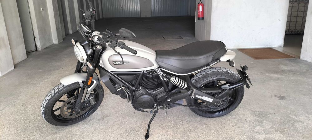 Ducati Scrambler 800