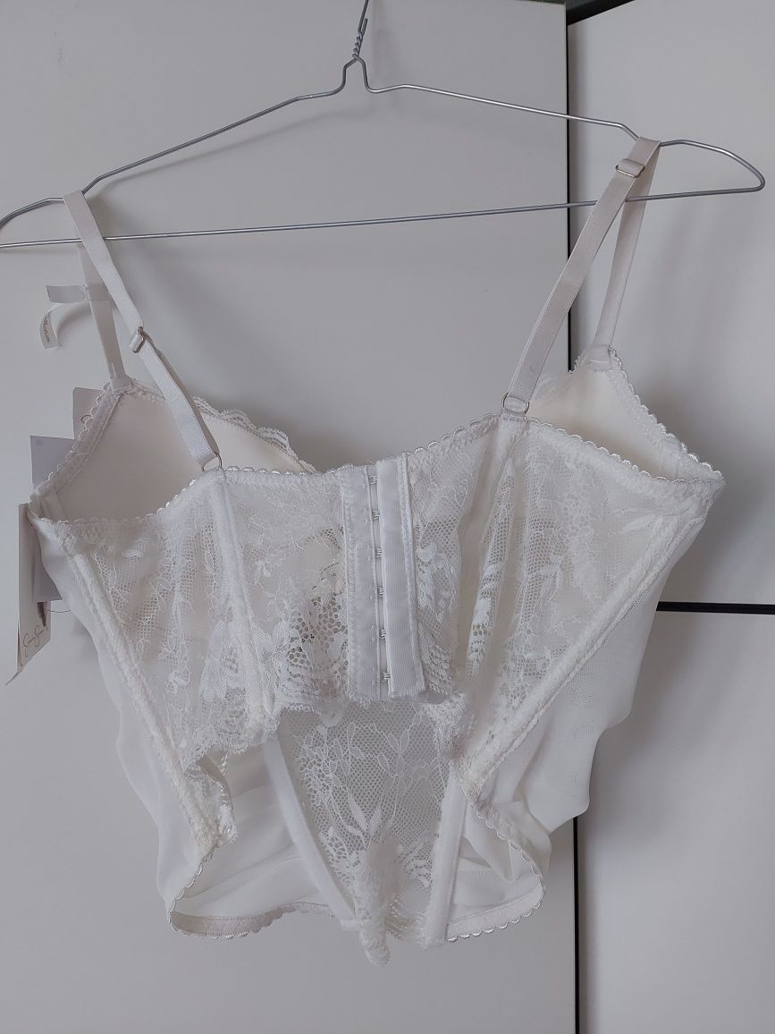 Nowy biustonosz z gorsetem roz 80C/36C Jessica Simpson śmietankowy