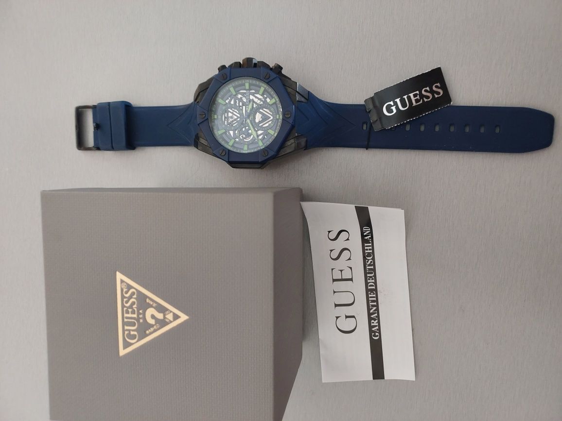 Zegarek Guess Diver
