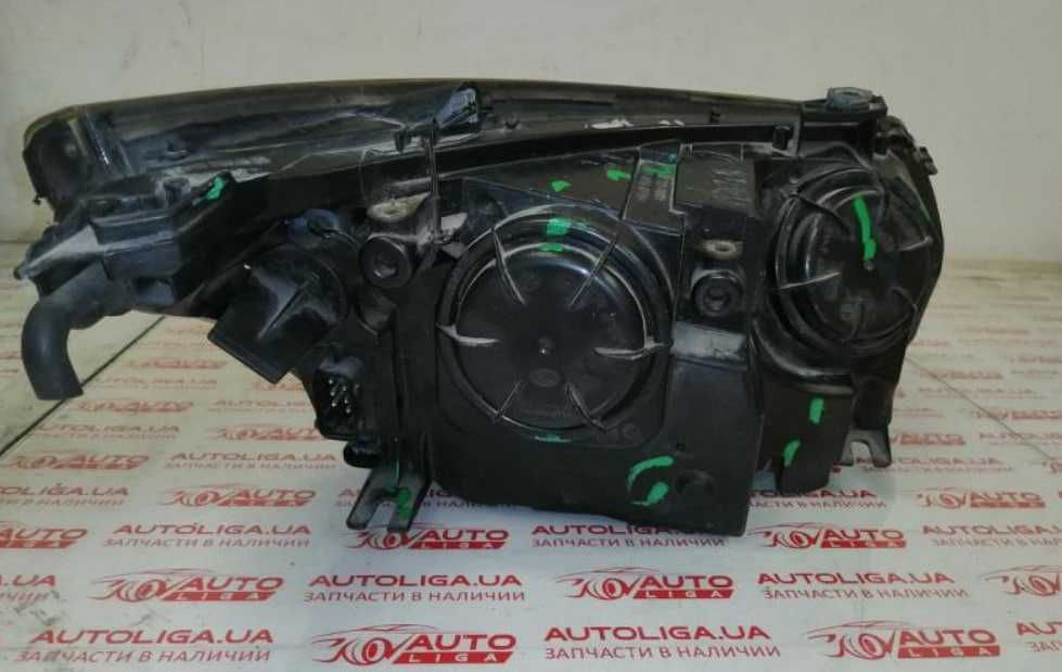 Фара   BMW 5 E60 02-09 63127165561 в Наявності