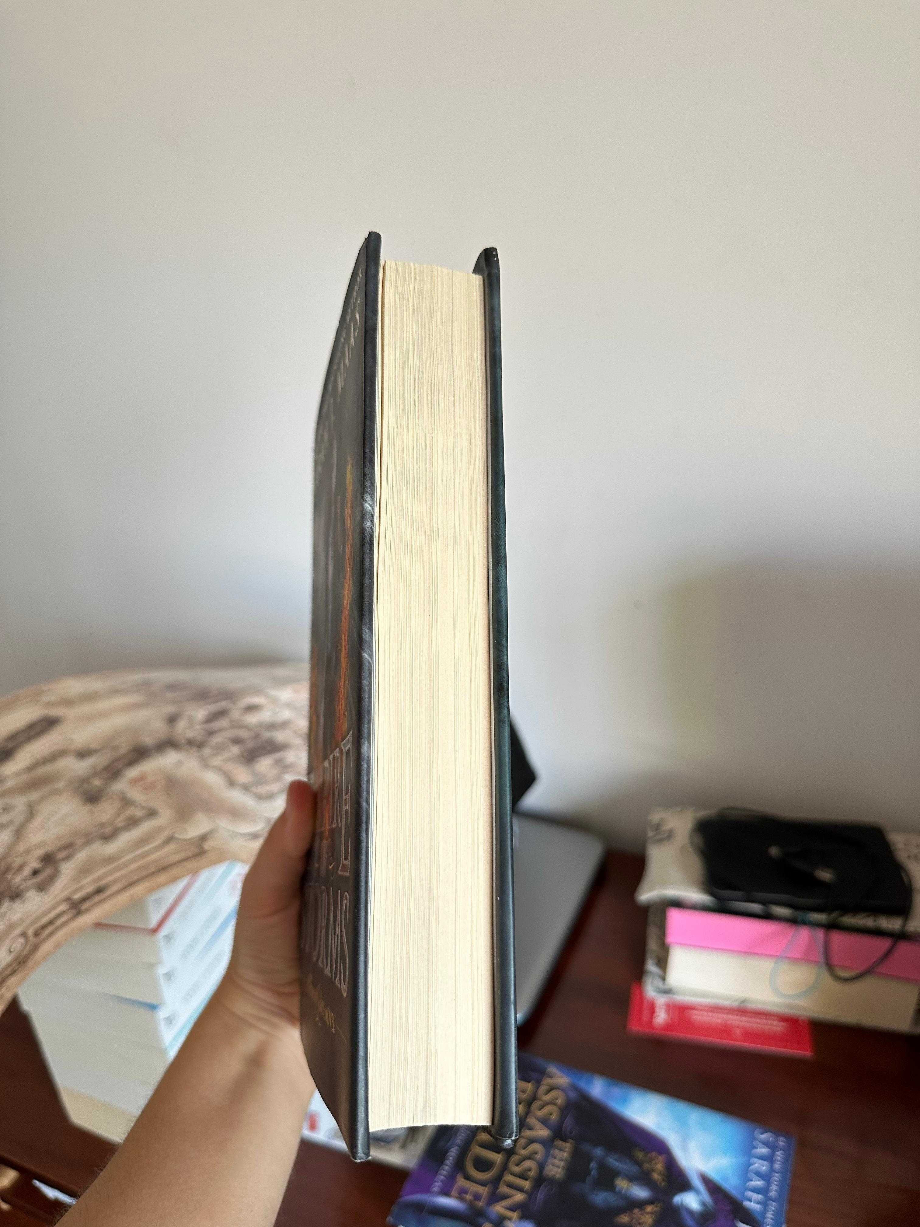 Empire of storms 1st edition and FISRT PRINT out of print
