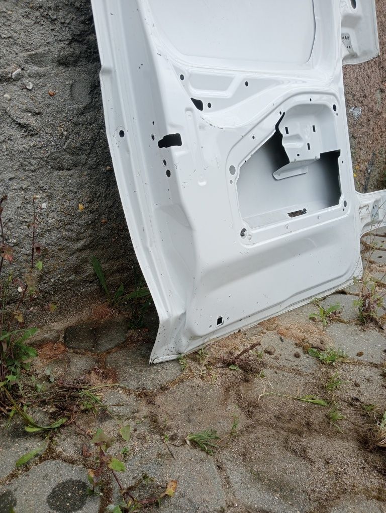 Porta trás esquerda Peugeot partner