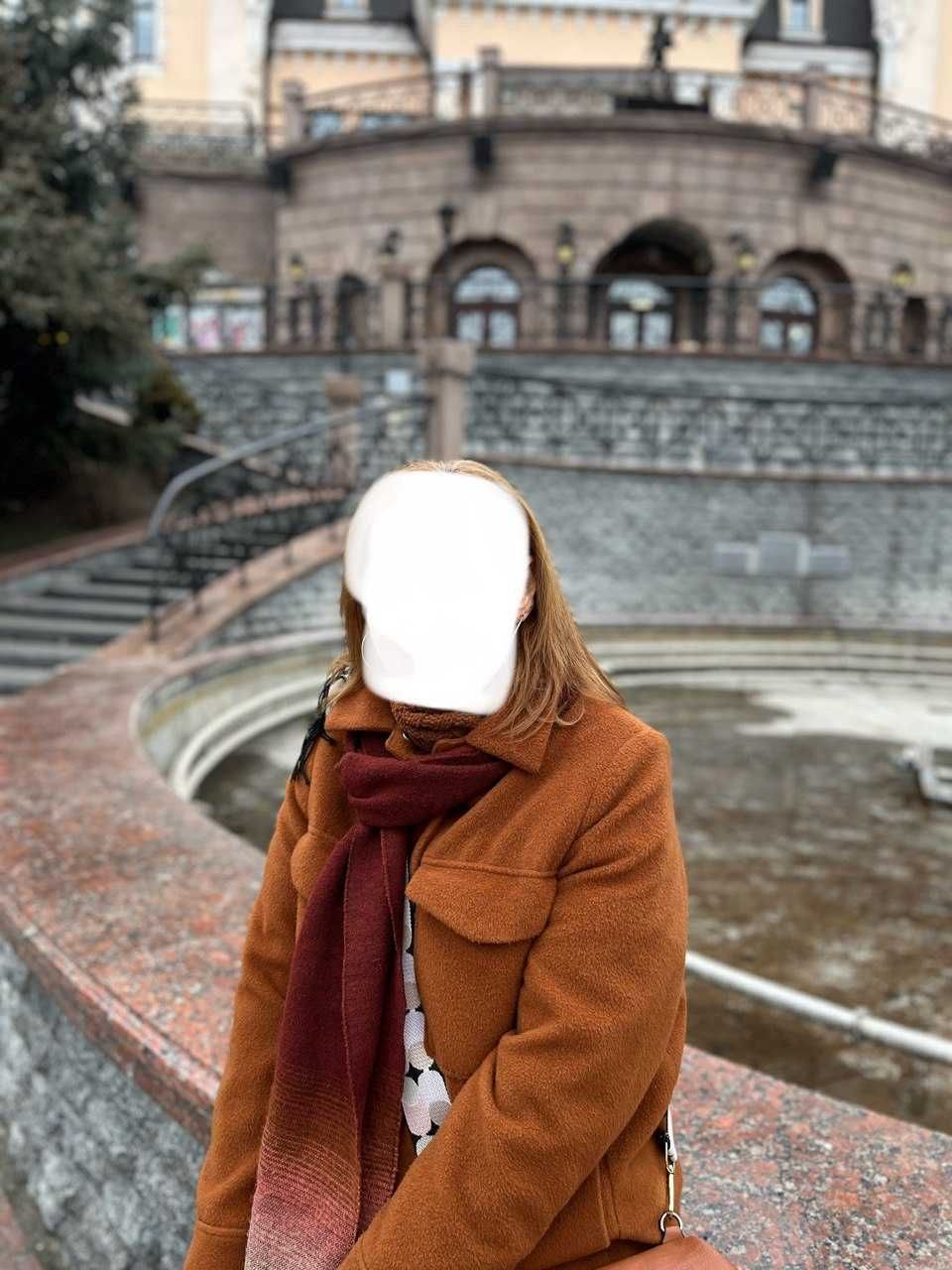 пальто р.М-L весна