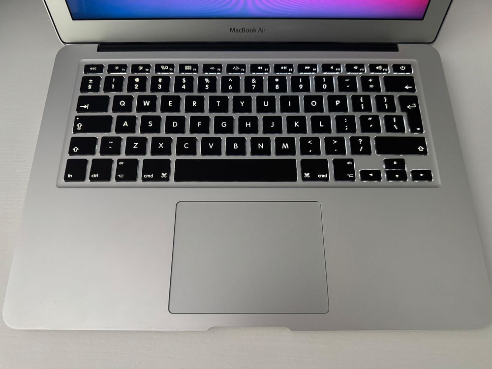 Apple Macbook Air 13”