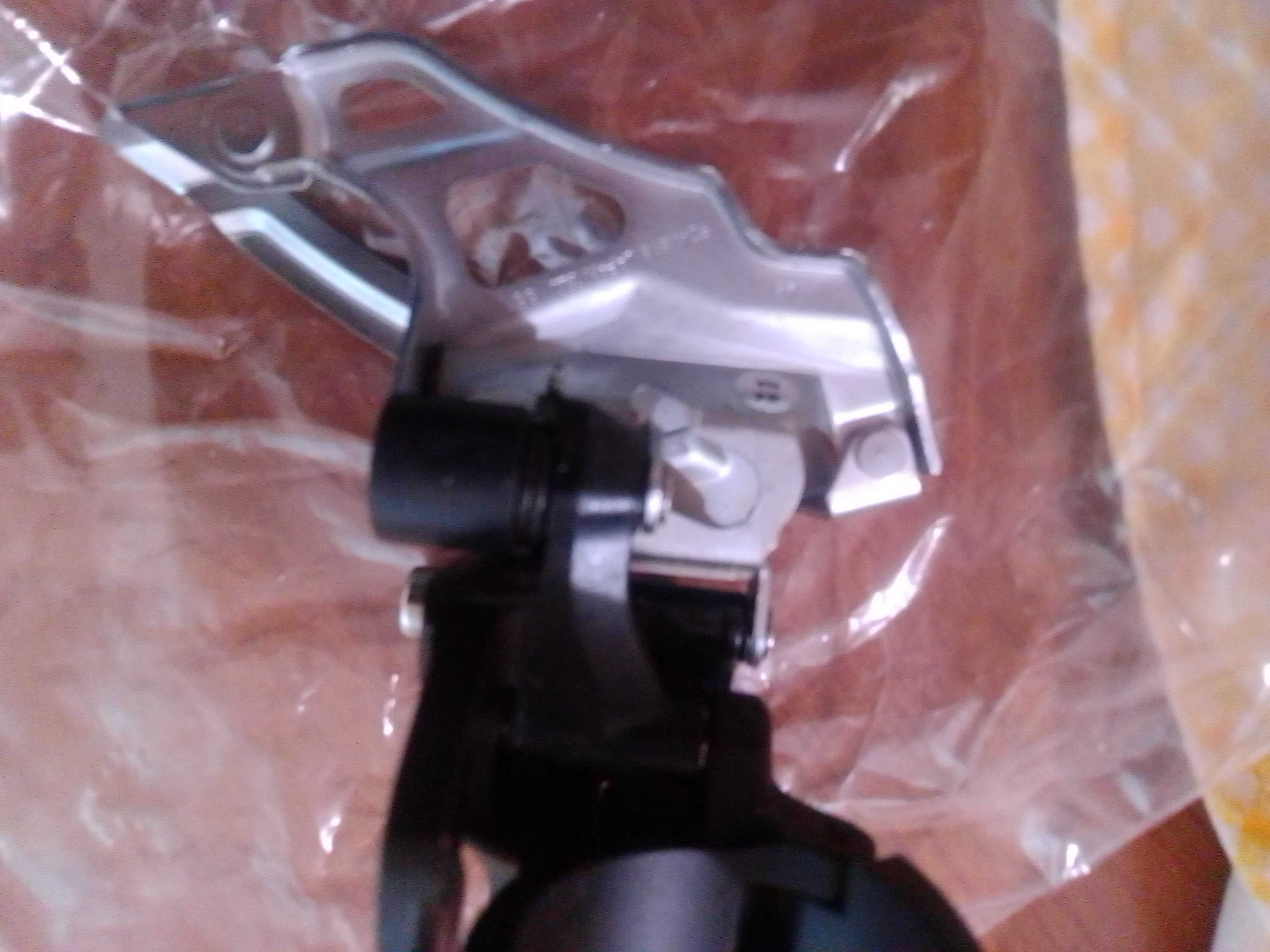 Desviador dianteiro Shimano Deore Novo