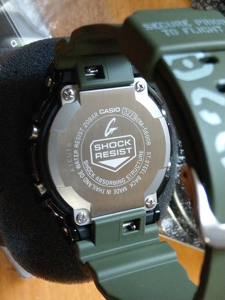 Часы Casio G-SHOCK X EXTRA BUTTER GM5600B-3EB Limited Edition