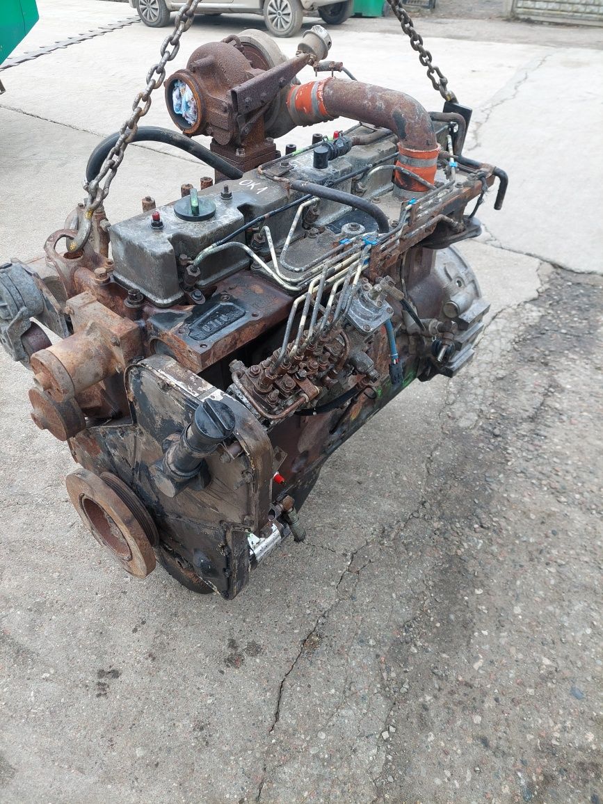 Silnik cummins 6t-830  case 821 f ładowarka