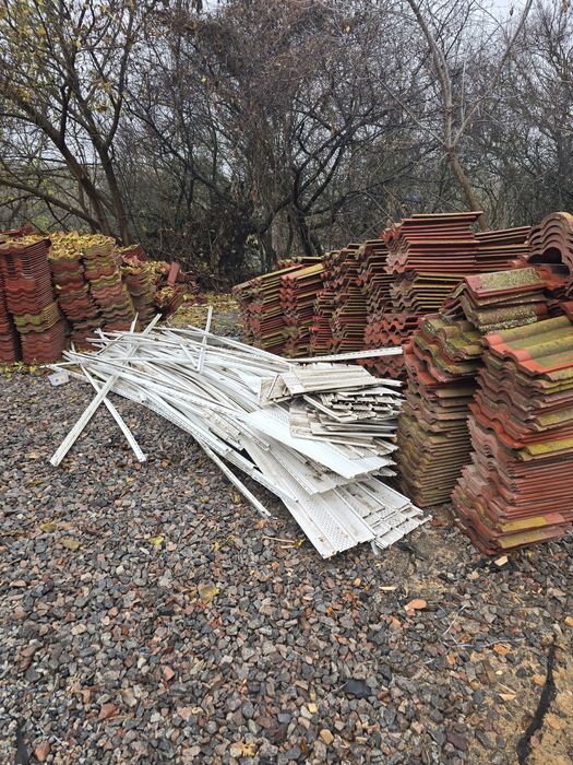 Продам вживані доски і відливи